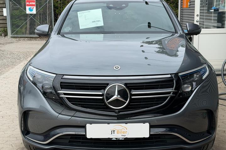 Grå Mercedes EQC400 fra 2022