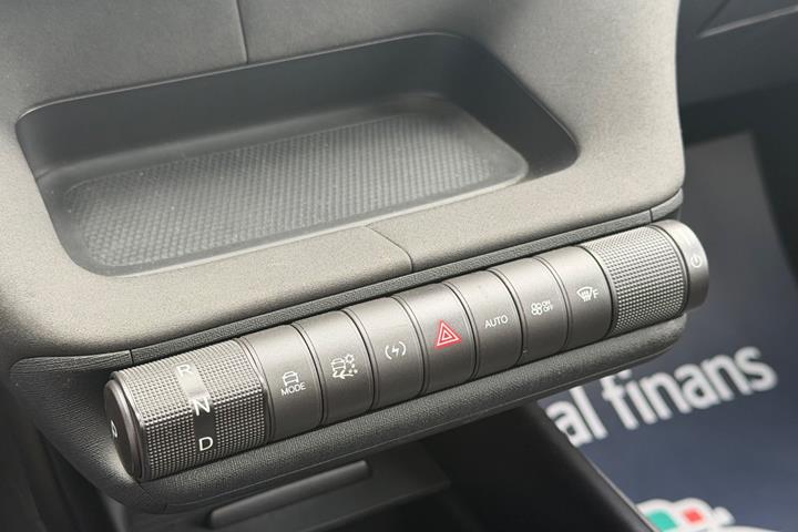 Grå BYD Dolphin fra 2023