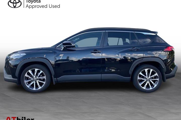 Sort Toyota Corolla Cross fra 2023
