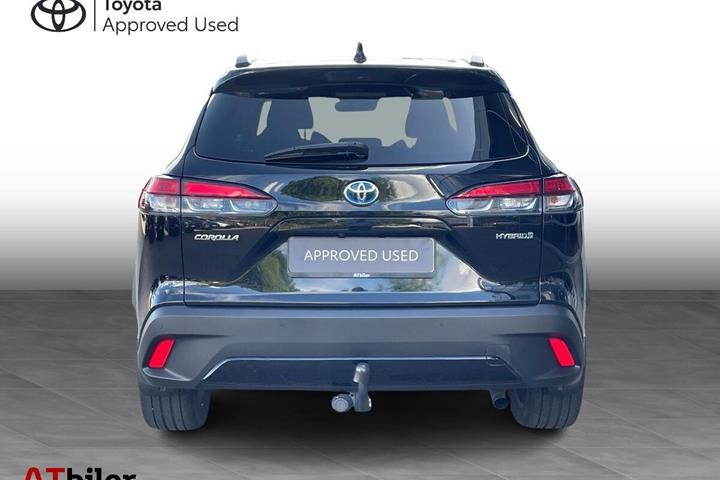 Sort Toyota Corolla Cross fra 2023