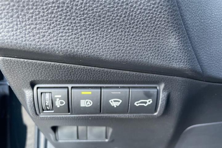 Sort Toyota Corolla Cross fra 2023