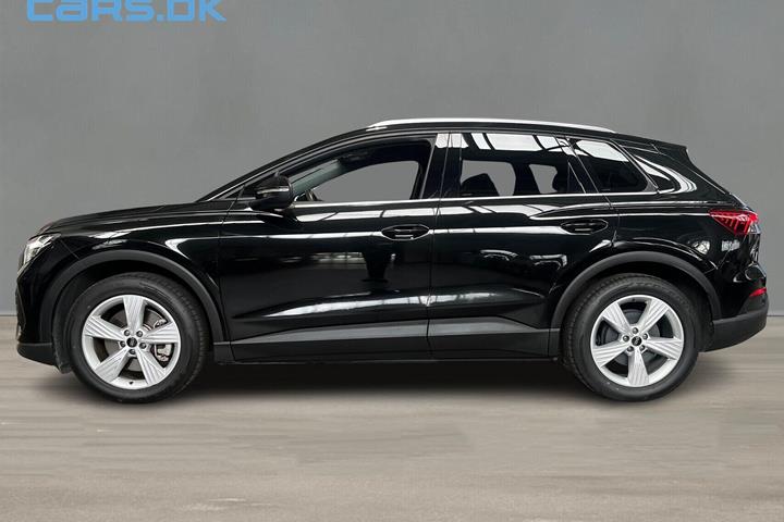 Sort Audi Q4 fra 2024