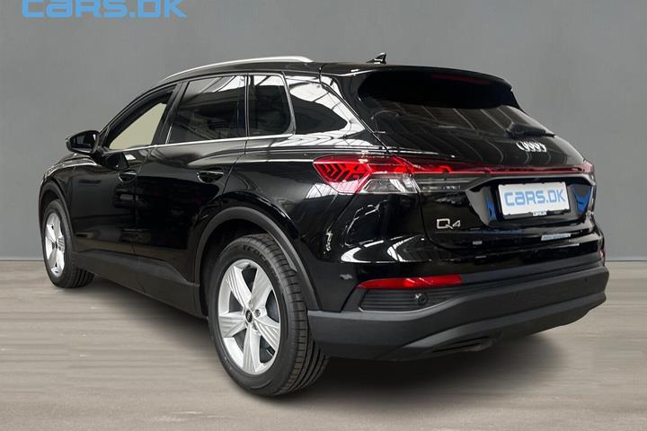 Sort Audi Q4 fra 2024
