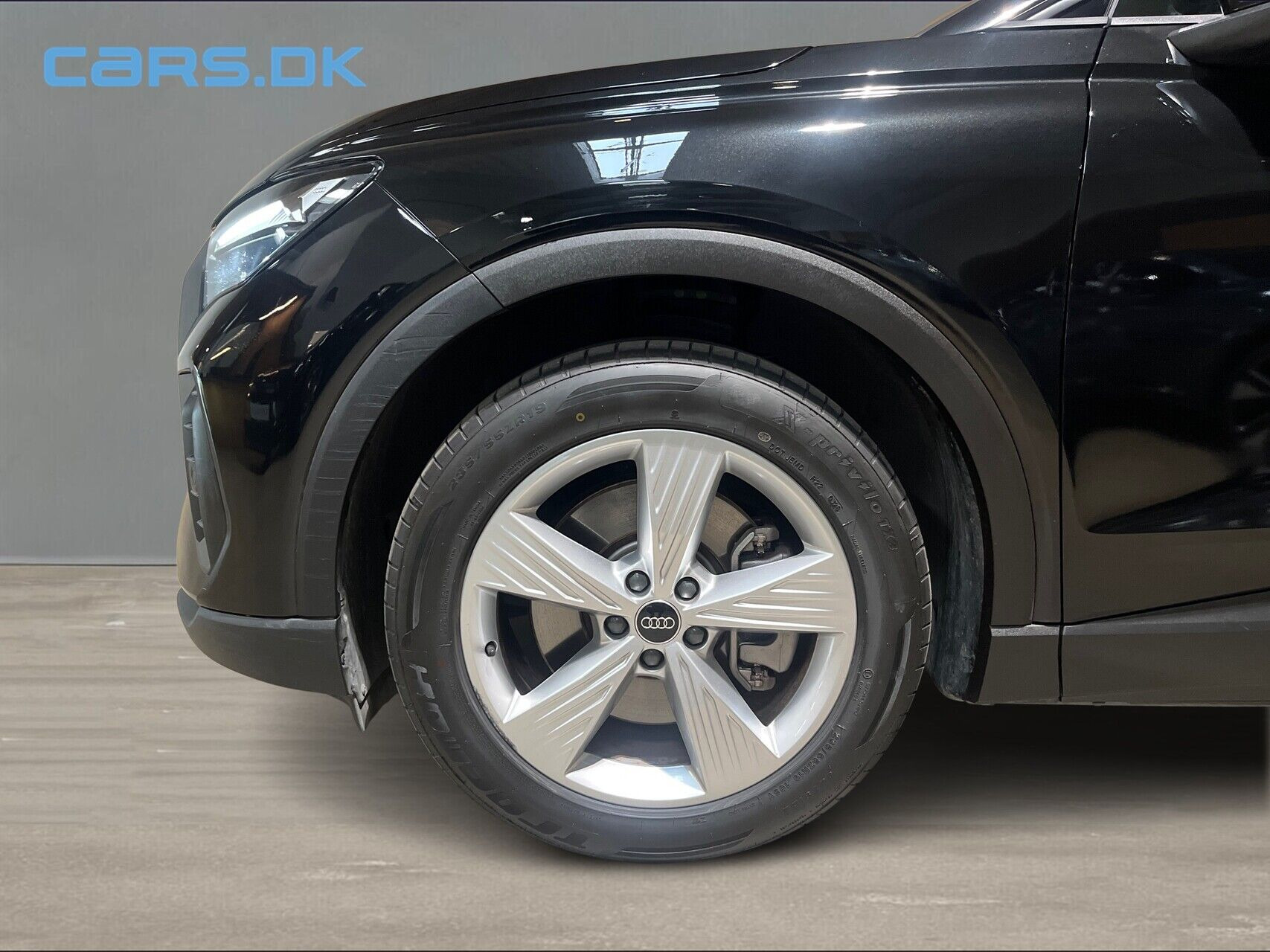 Sort Audi Q4 fra 2024
