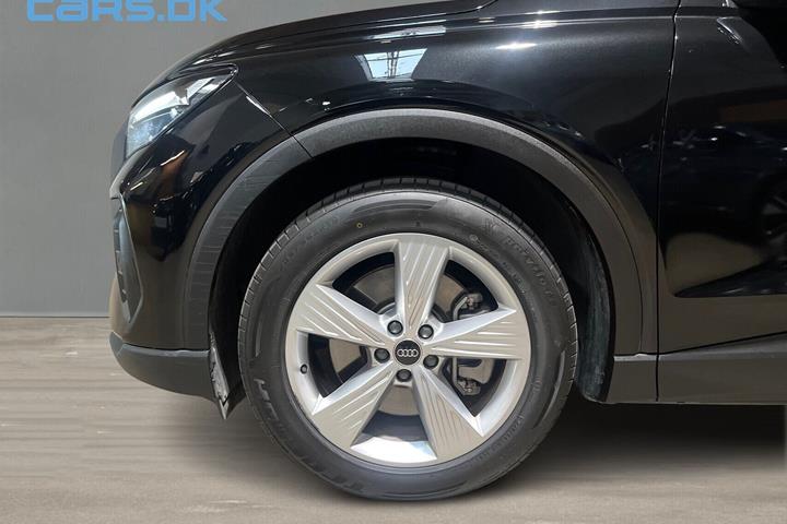 Sort Audi Q4 fra 2024