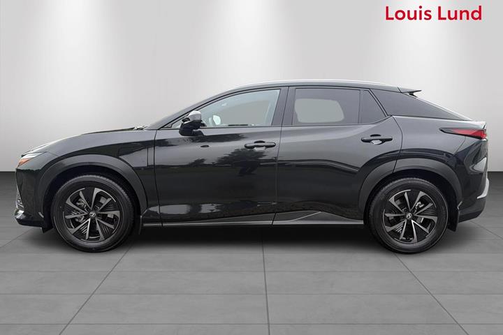 Sort Lexus RZ fra 2026