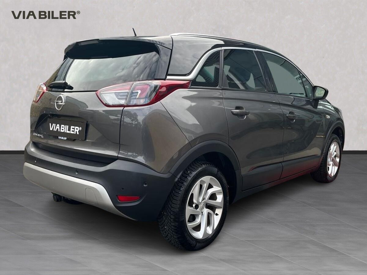 Sort Opel Crossland X fra 2020