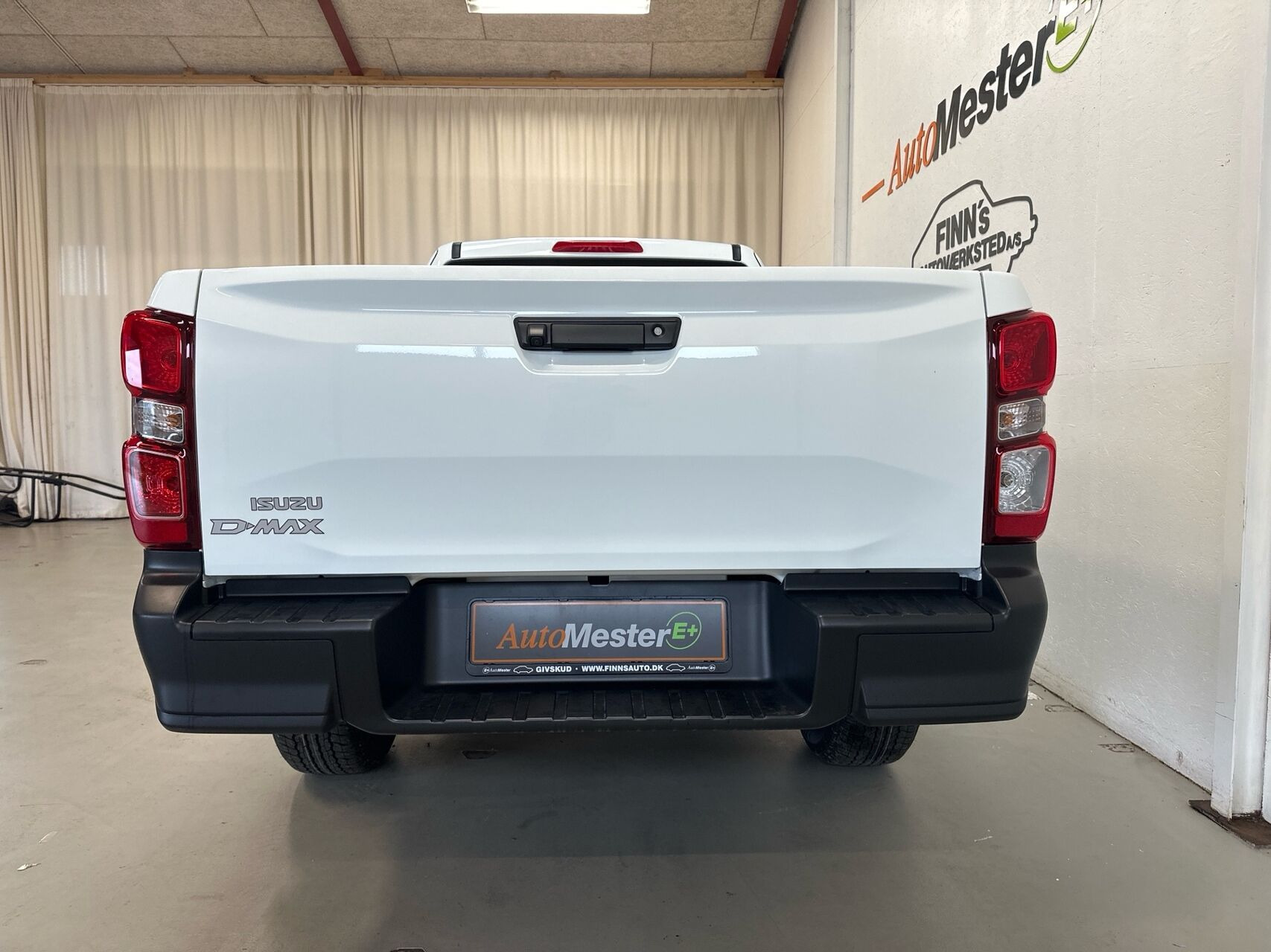 Hvid Isuzu D-Max fra 2026