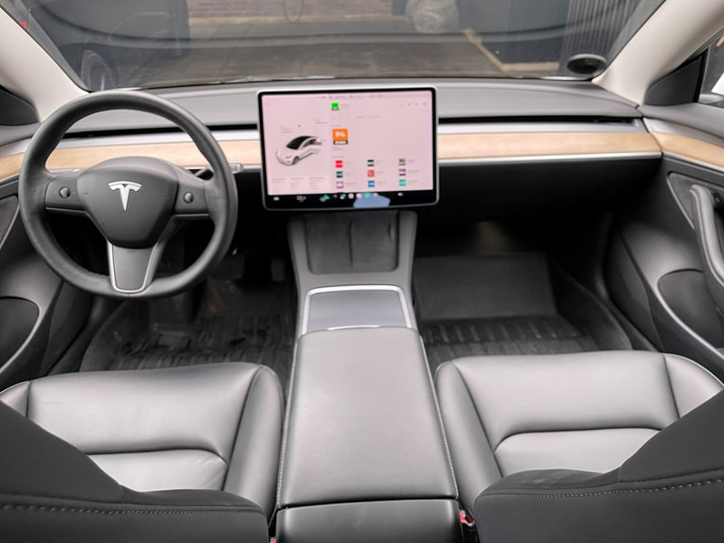 undefined Tesla Model 3 fra 2021