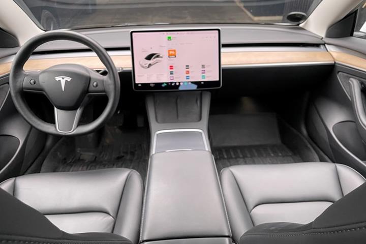 undefined Tesla Model 3 fra 2021