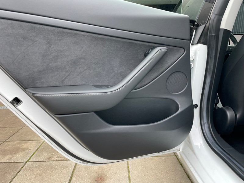 undefined Tesla Model 3 fra 2021