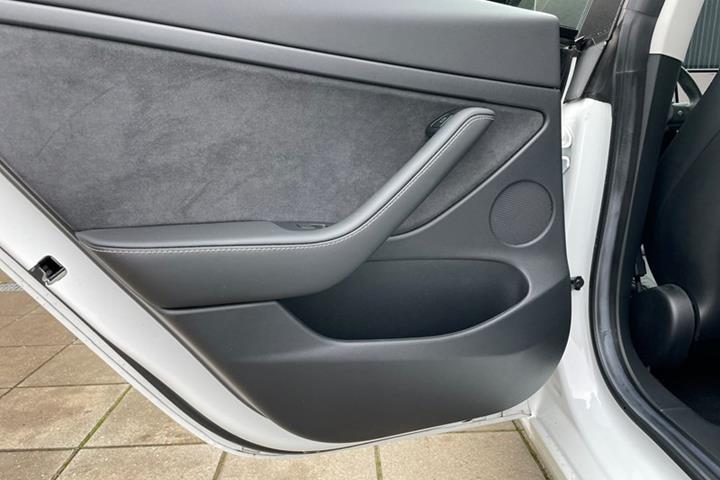 undefined Tesla Model 3 fra 2021
