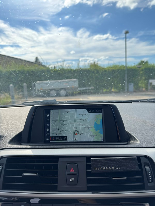 undefined BMW 118d fra 2018