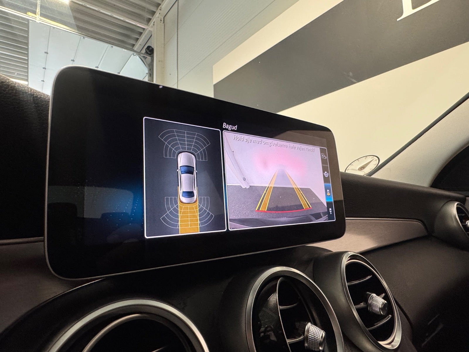 Sort Mercedes C220 d fra 2019