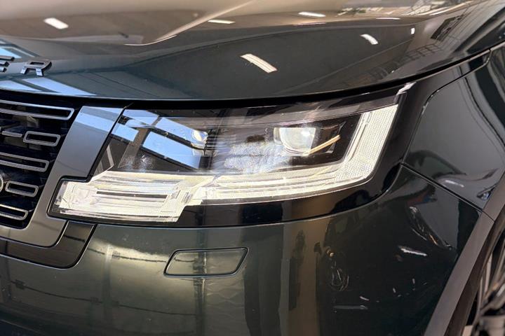 undefined Land Rover Range Rover fra 2024