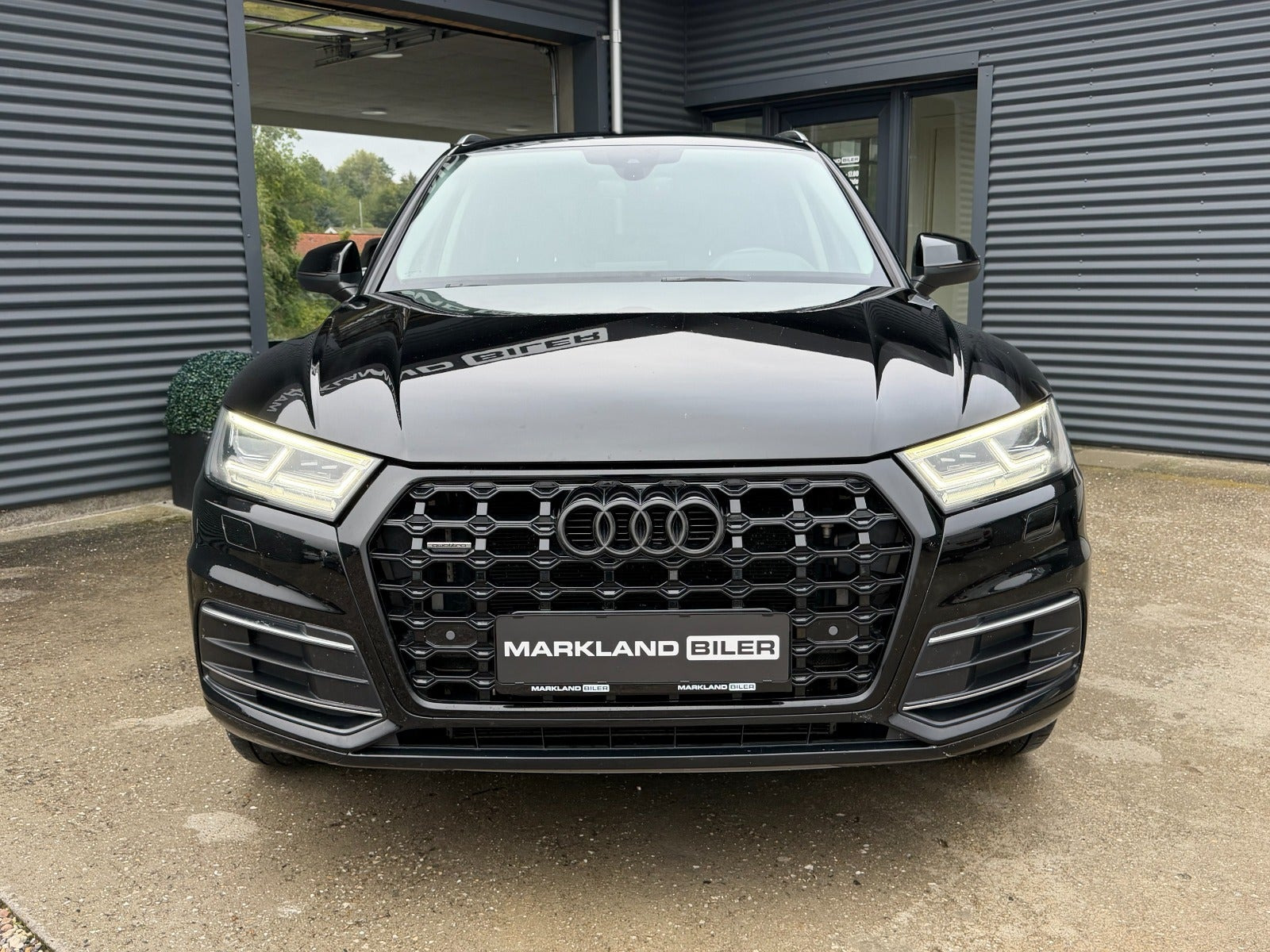 Sort Audi Q5 fra 2017