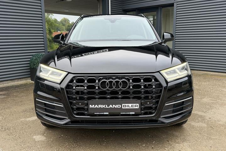 Sort Audi Q5 fra 2017