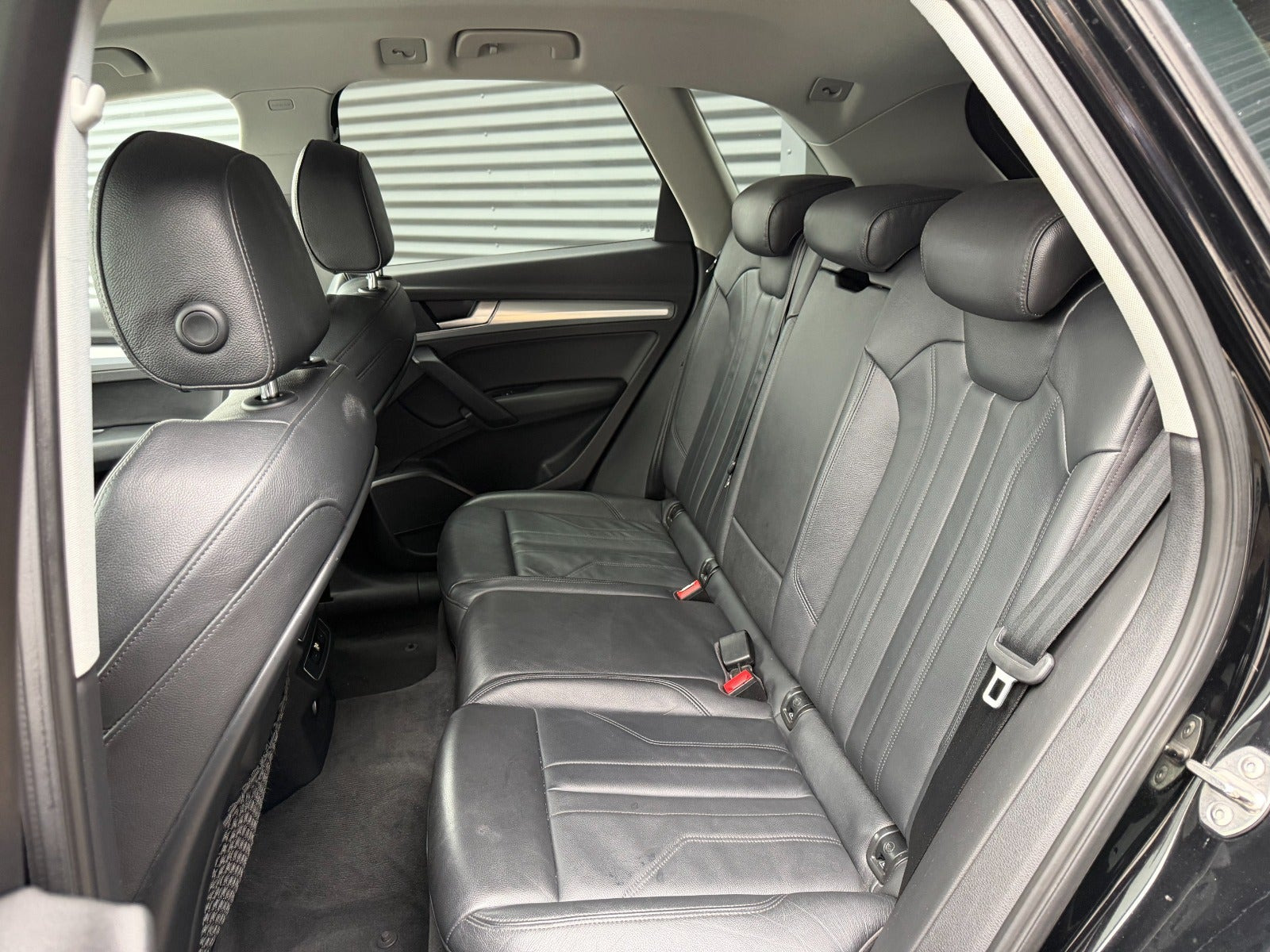 Sort Audi Q5 fra 2017