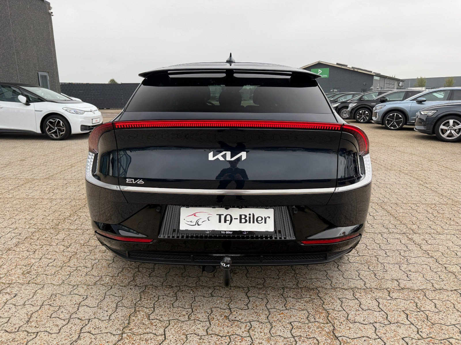 Blå Kia EV6 fra 2023