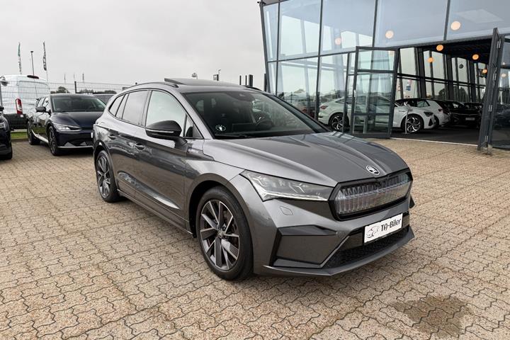Grå Skoda Enyaq fra 2023