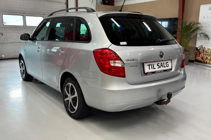 Sølv Skoda Fabia fra 2014