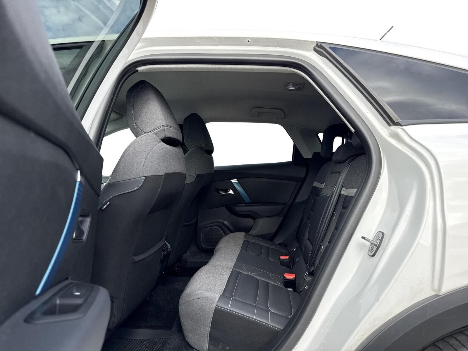 Hvid Citroën ë-C4 fra 2023
