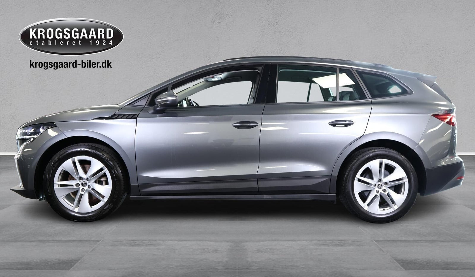 Grå Skoda Enyaq fra 2023