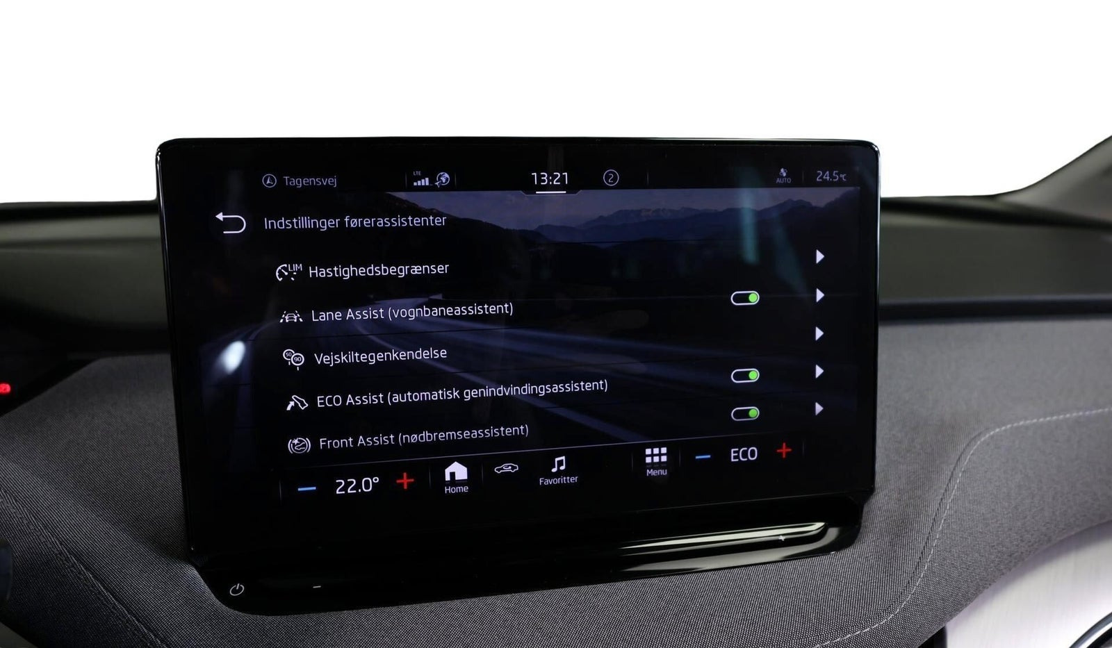 Grå Skoda Enyaq fra 2023