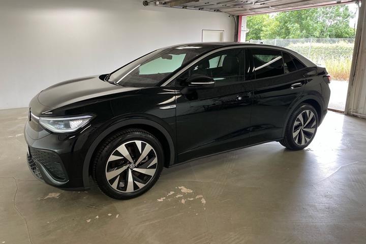 Sort VW ID.5 fra 2024 set udefra