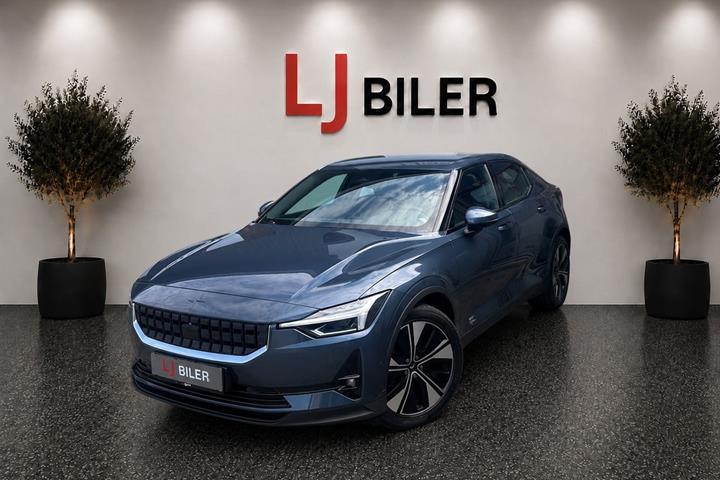 Blå Polestar 2 fra 2023 set udefra
