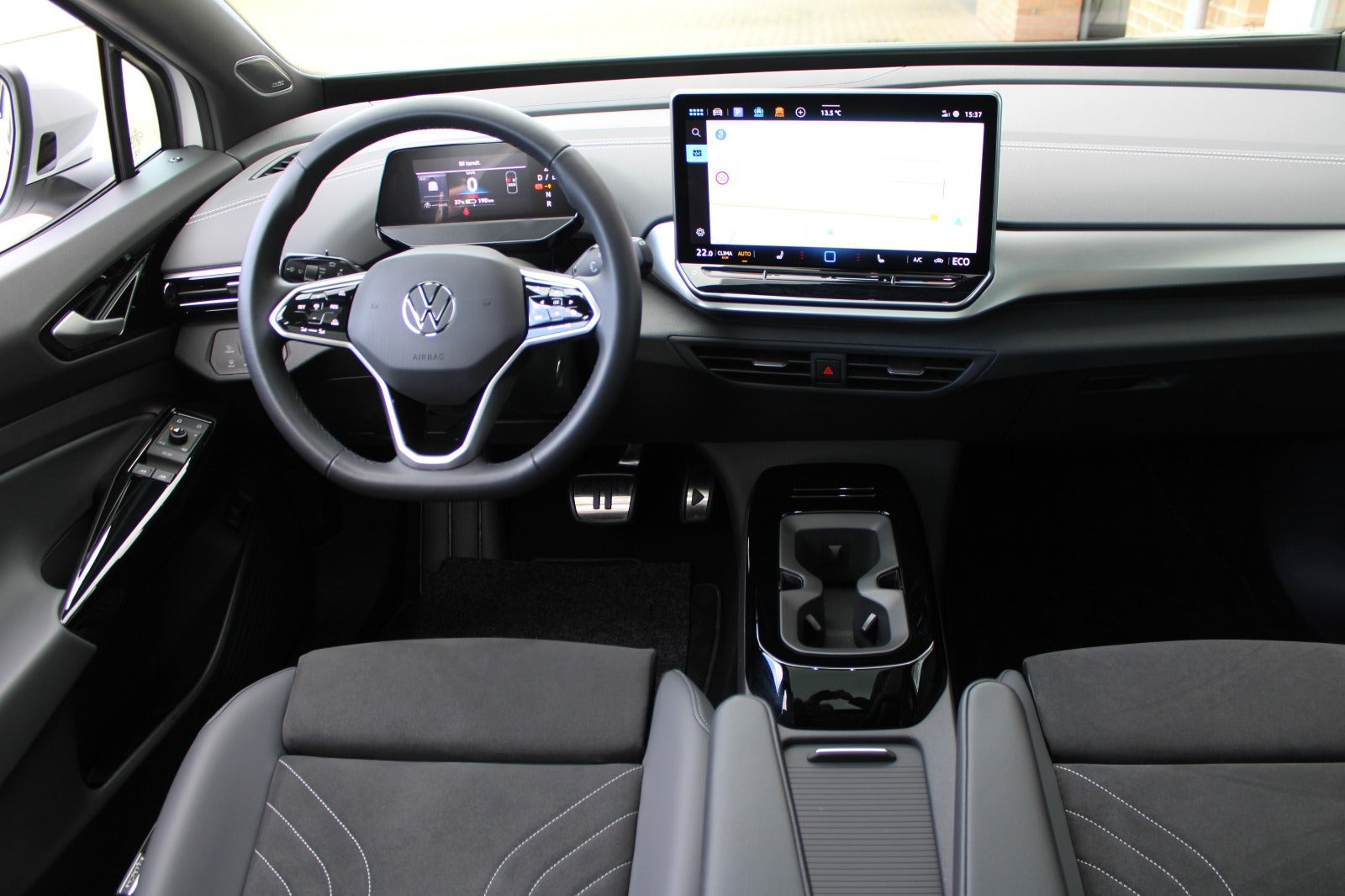 Hvid VW ID.4 fra 2026
