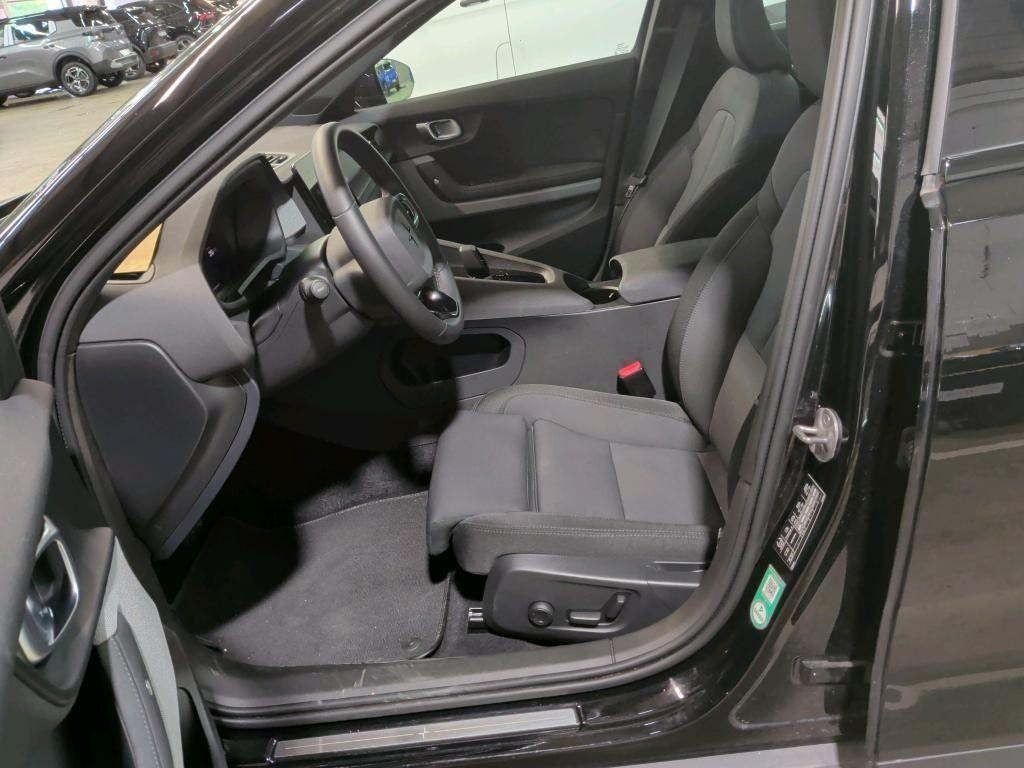 Sort Polestar 2 fra 2024
