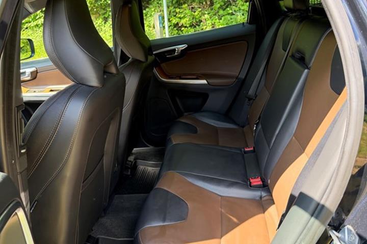 undefined Volvo XC60 fra 2017