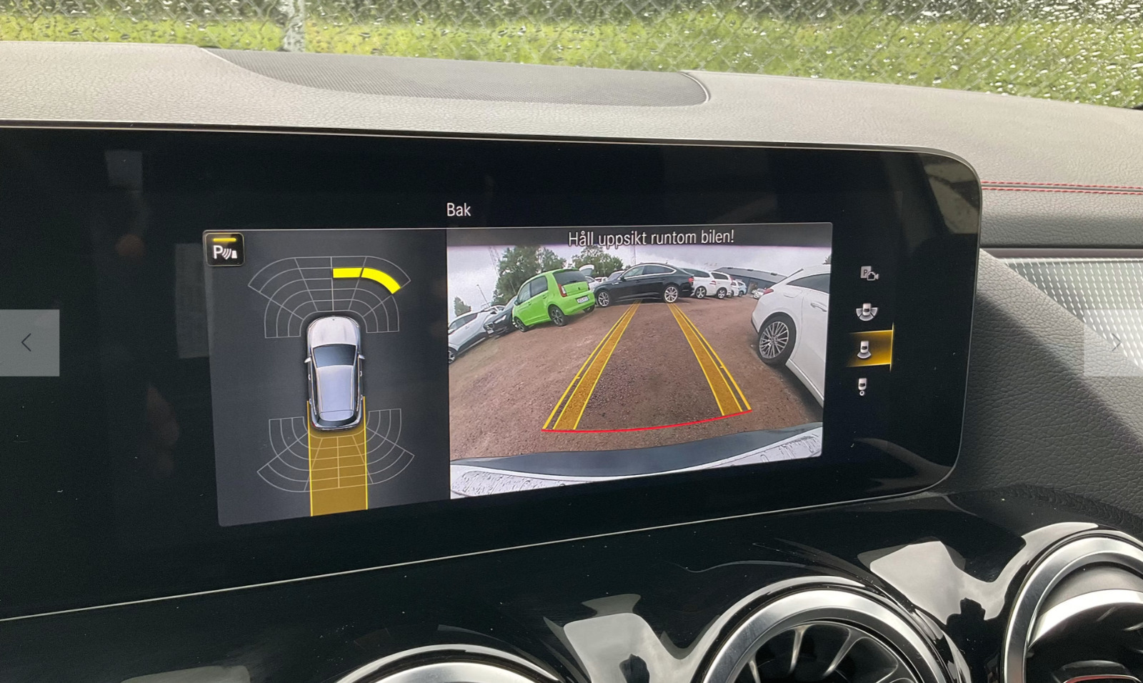 Hvid Mercedes EQA250 fra 2023