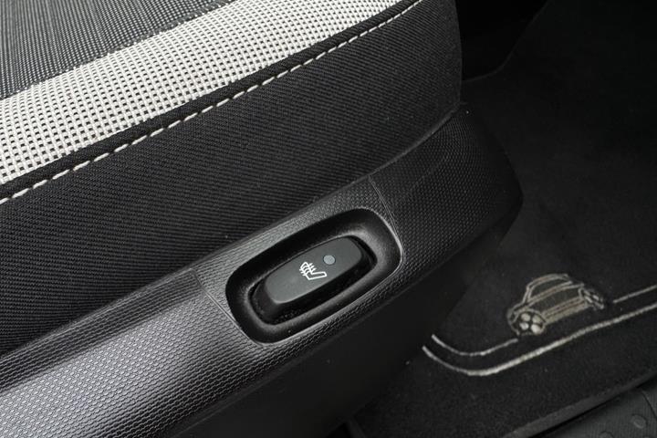 Blå Renault Twingo fra 2014