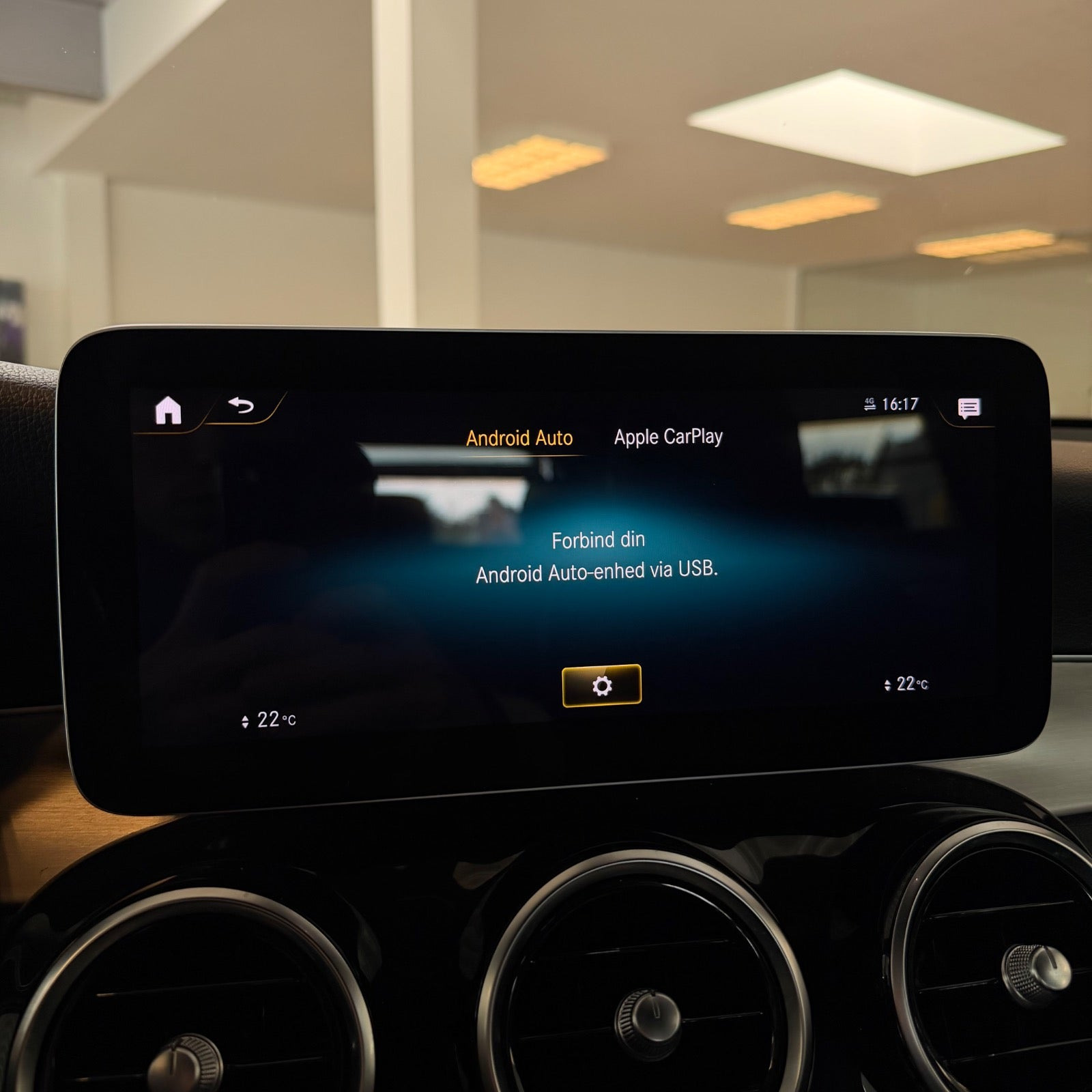 Sort Mercedes GLC300 d fra 2019