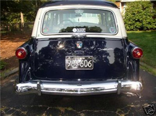 Blå Ford Crown Victoria fra 1953