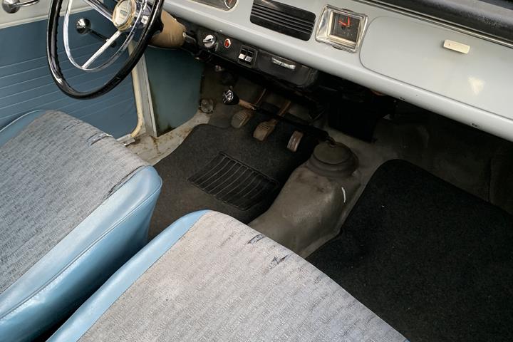 Blå Opel Kadett fra 1964