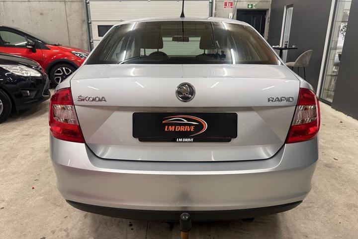undefined Skoda Rapid fra 2013
