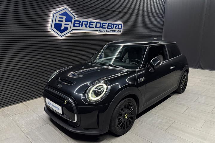 Sort Mini Cooper SE fra 2022