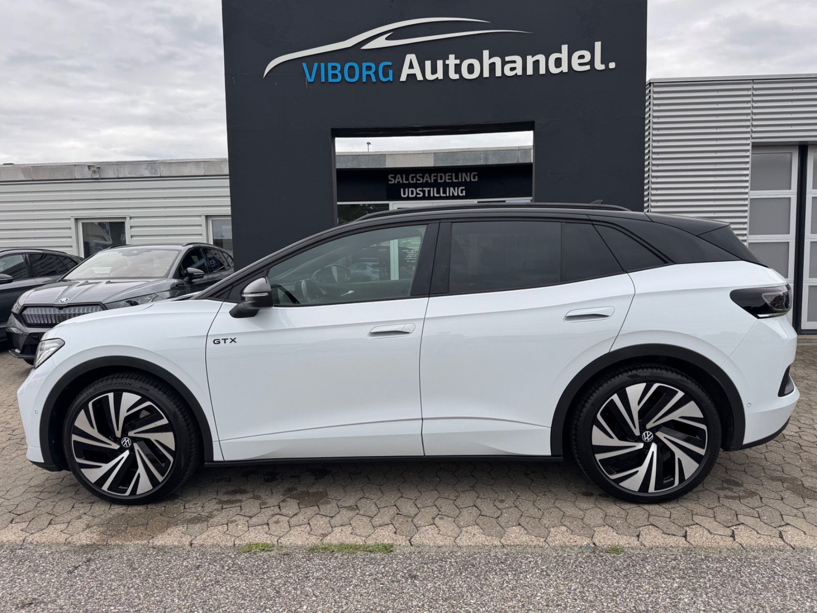 Hvid VW ID.4 fra 2023