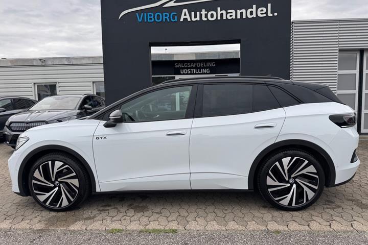 Hvid VW ID.4 fra 2023
