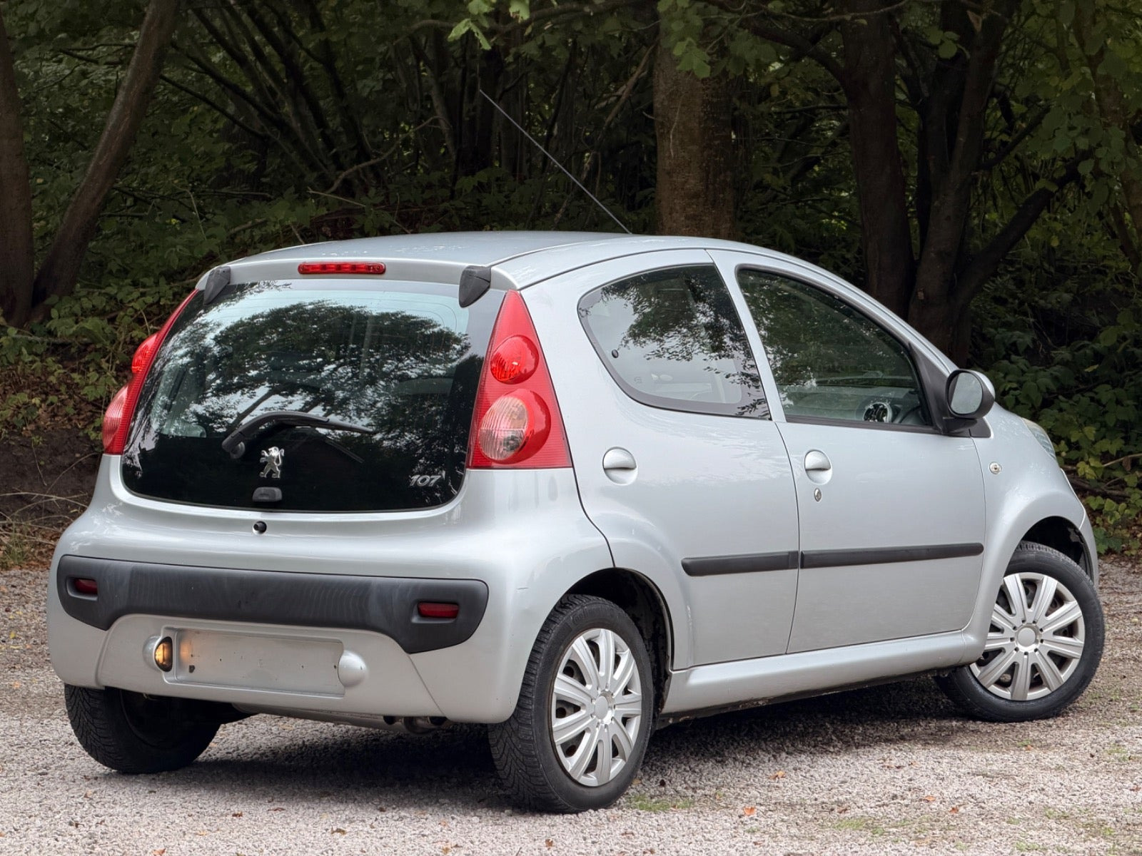 undefined Peugeot 107 fra 2006