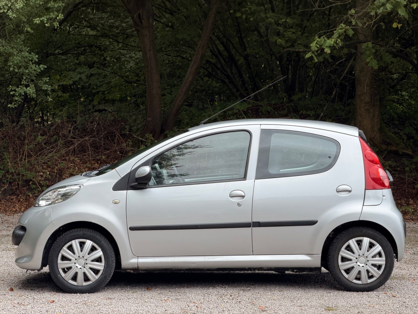 undefined Peugeot 107 fra 2006