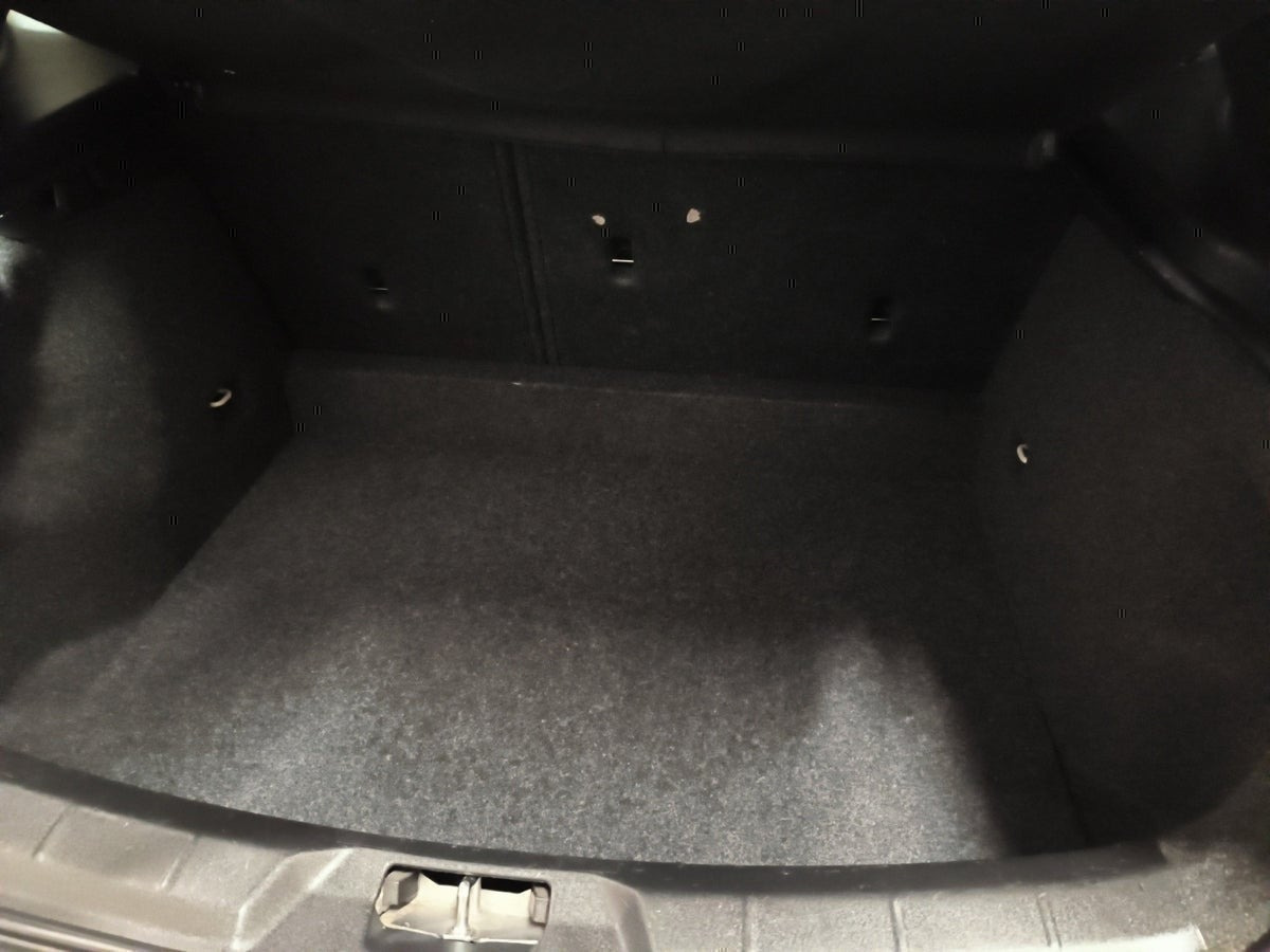 Sølv Volvo V40 fra 2016