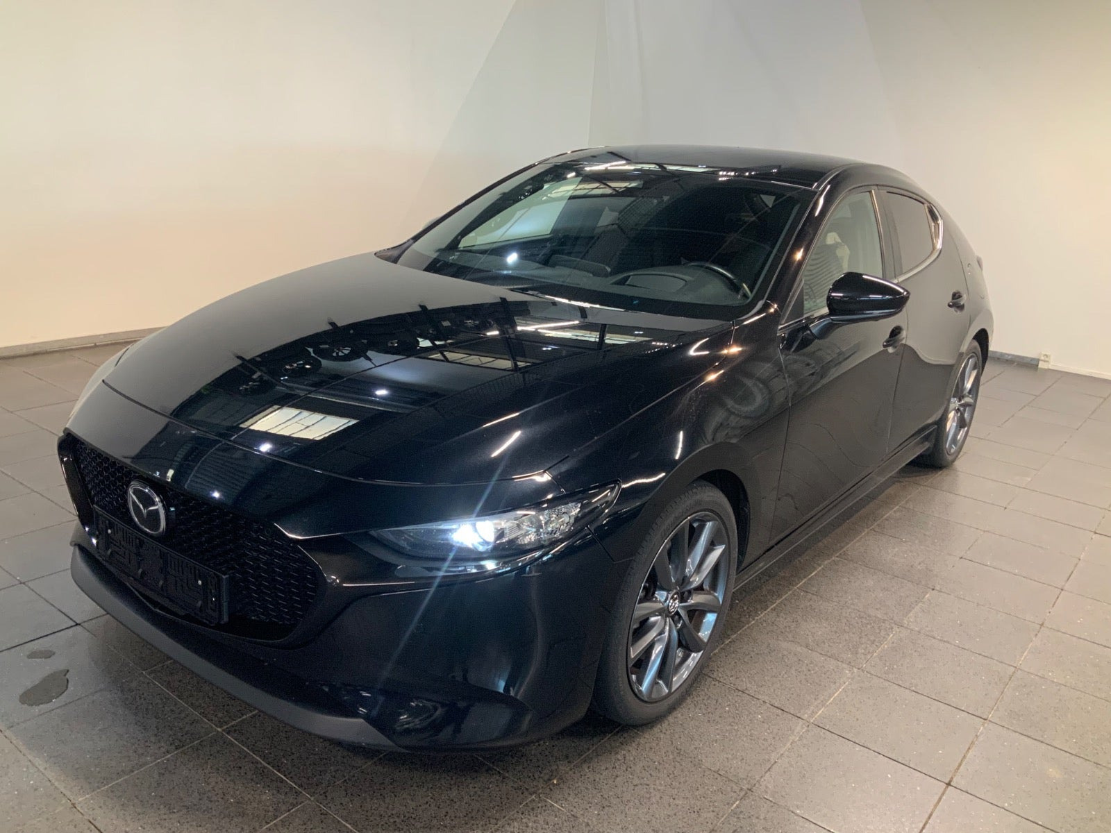 Mazda 3 2,0 SkyActiv-G 122 Cosmo aut.