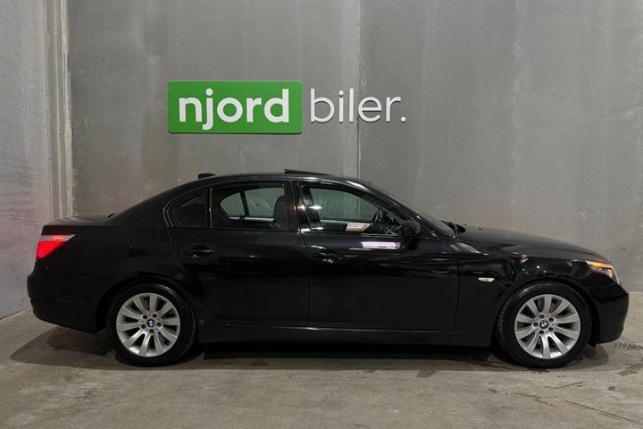undefined BMW 550i fra 2007