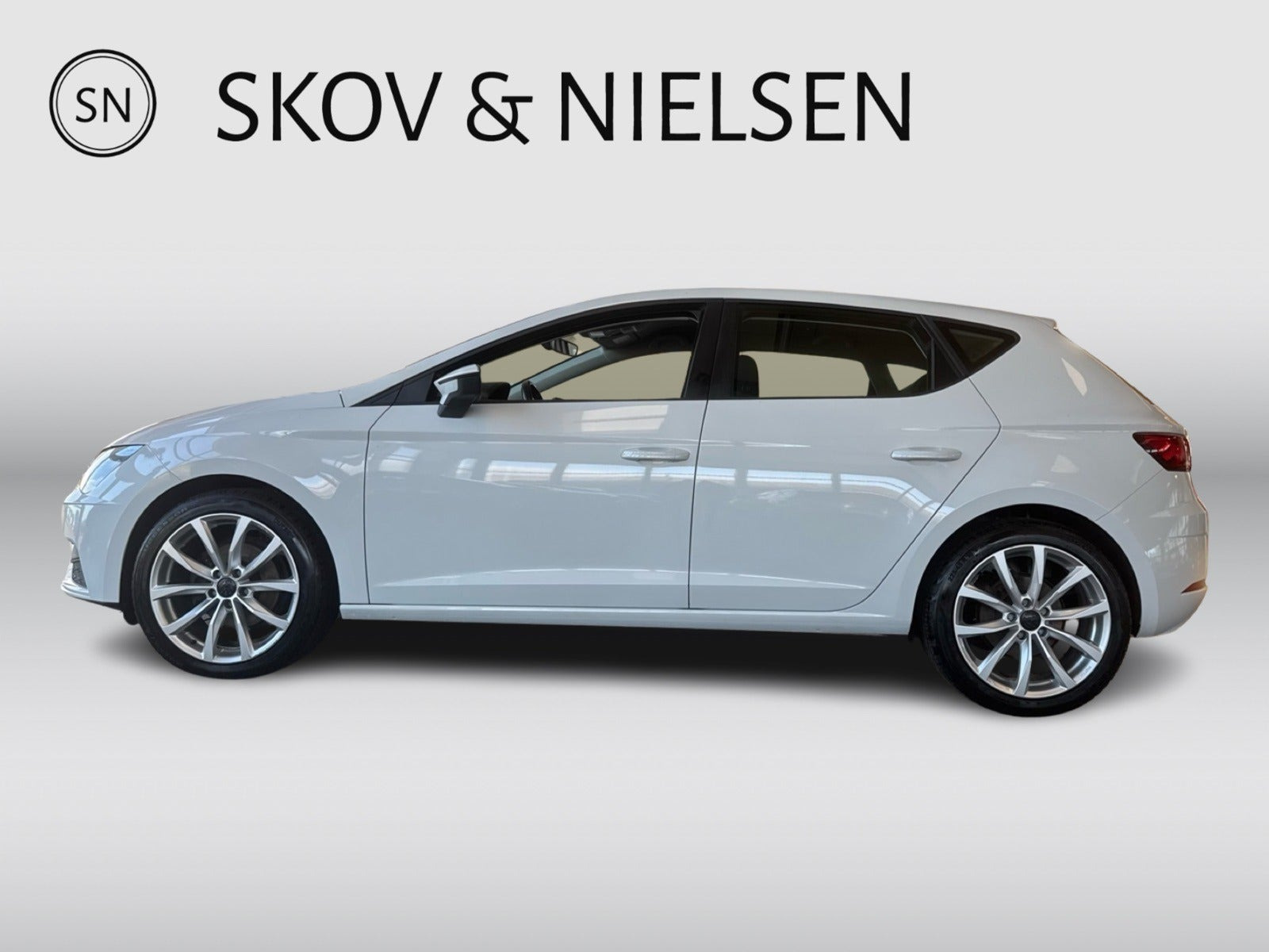 Hvid Seat Leon fra 2017