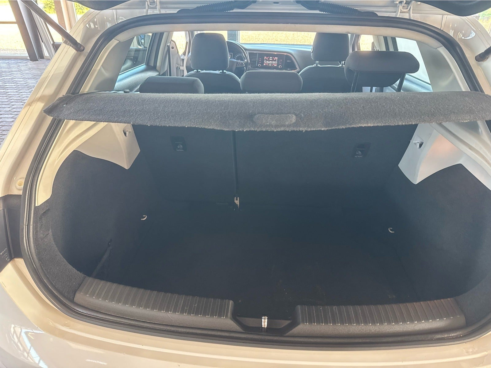 Hvid Seat Leon fra 2017