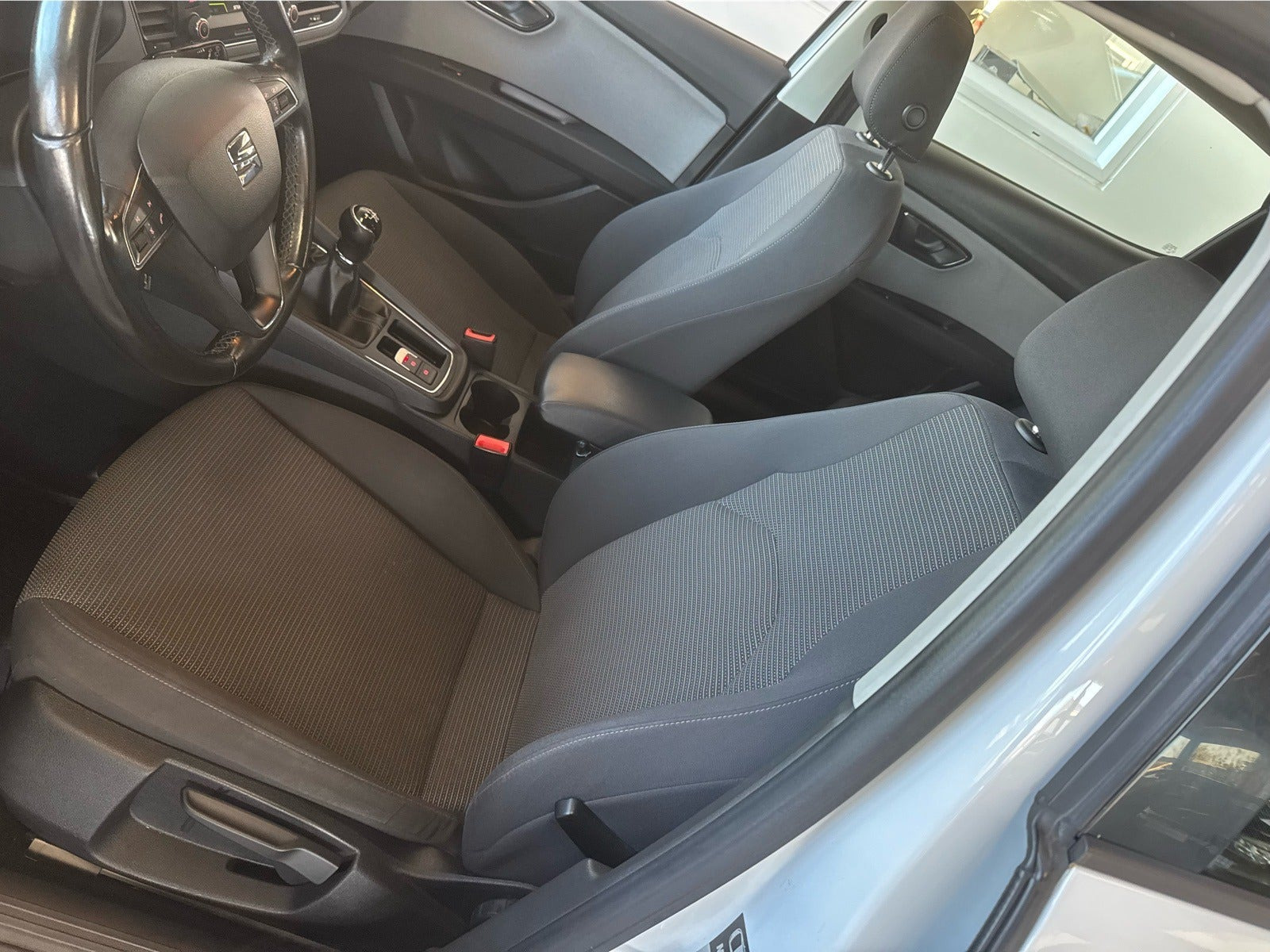 Hvid Seat Leon fra 2017